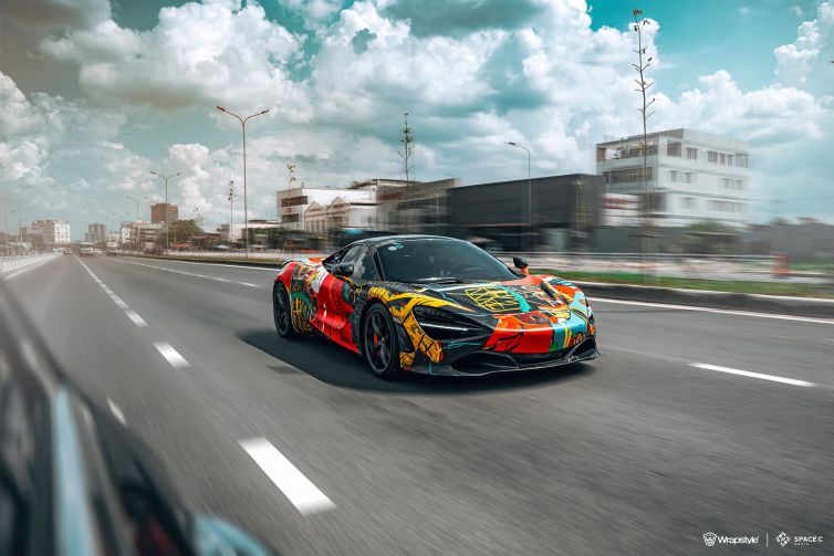 McLaren 720S Spider - Art Car Wrapping (2)