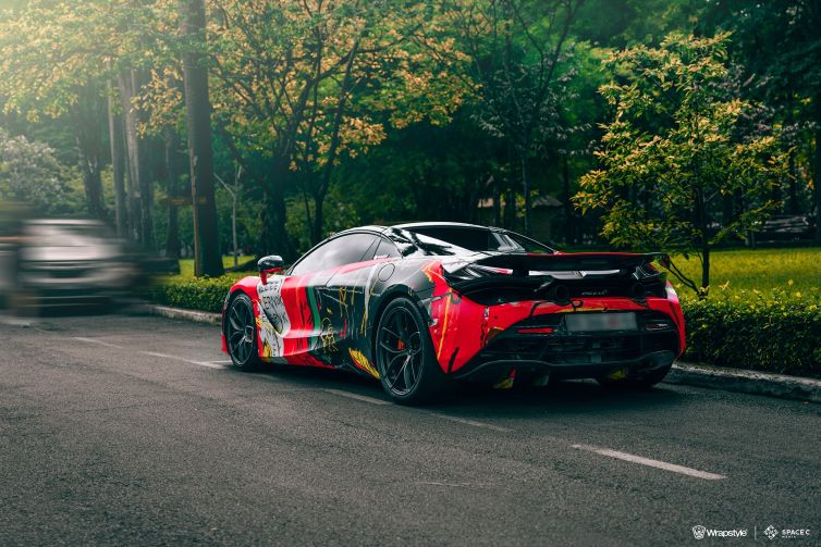 McLaren 720S Spider - Art Car Wrapping (8)