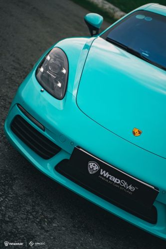 Porsche 718 - Turquoise Dream color (2)