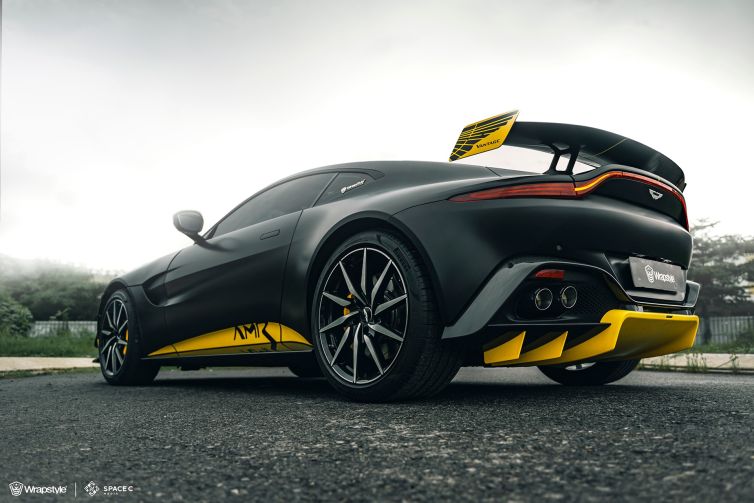 Aston Martin Vantage Custom wrapping (6)