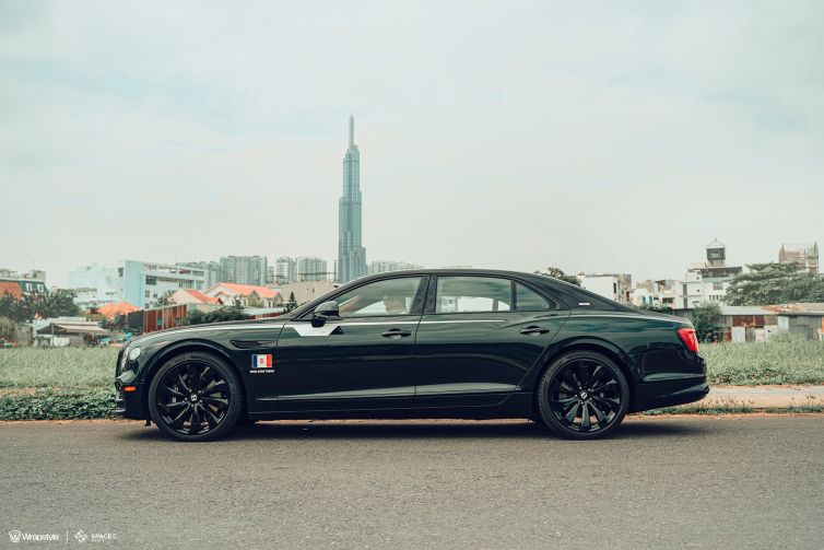 Bentley custom wrapping