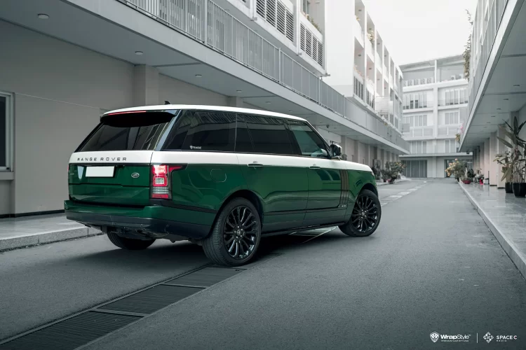 Land Rover wrap white and green (6)