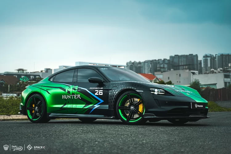 Porsche Taycan - Monster Hunter Style (8)