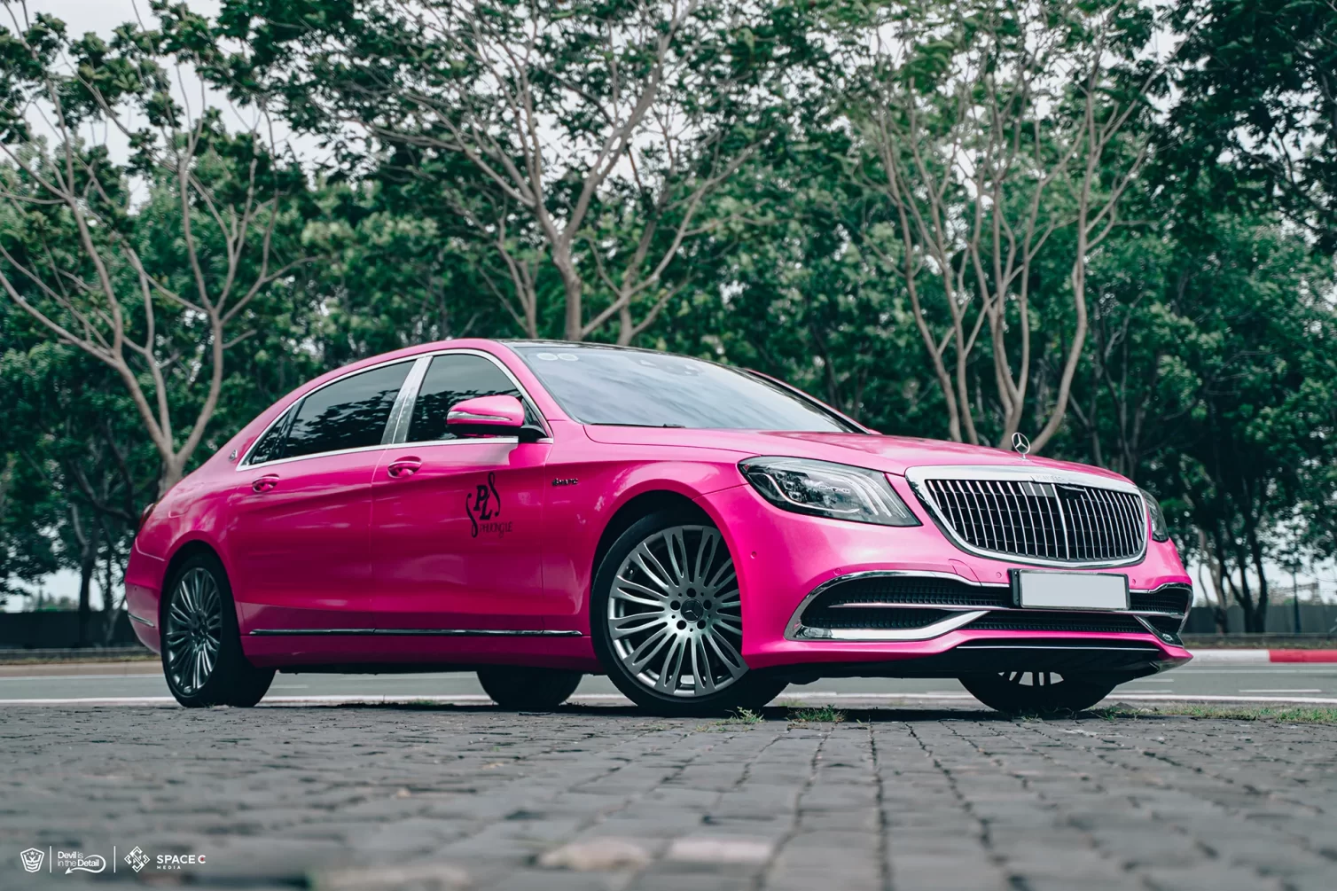 Mercedes-Maybach S450 4MATIC – Gloss Indian Pink