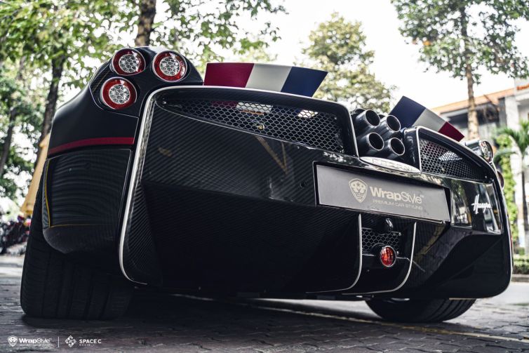 Pagani-Huayra-New-Version9