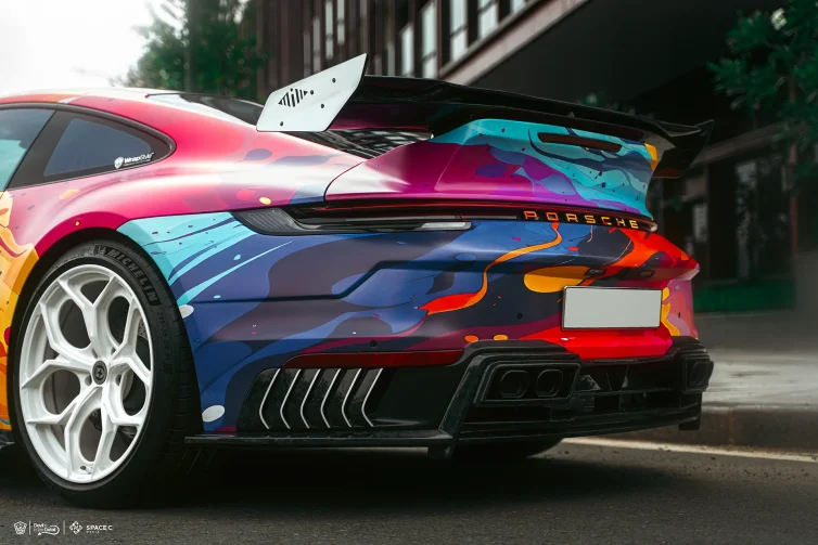 Porsche 911 colorful wrap (6)