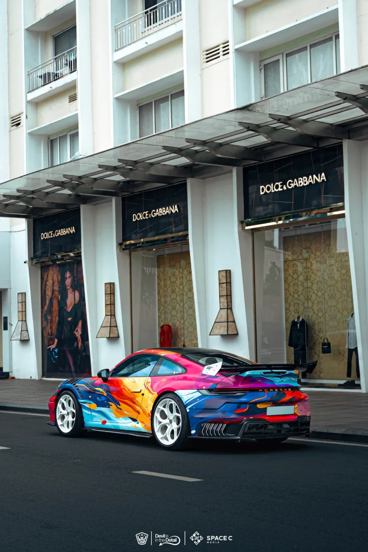 Porsche 911 colorful wrap (9)