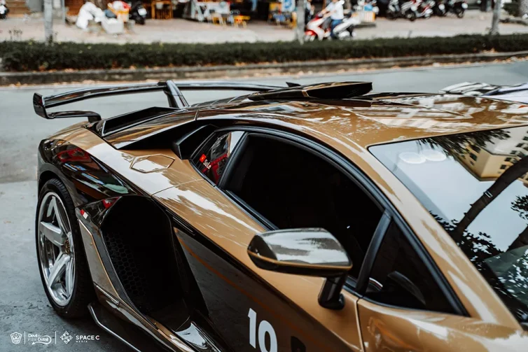Lamborghini SVX Landing Page bodykit 5